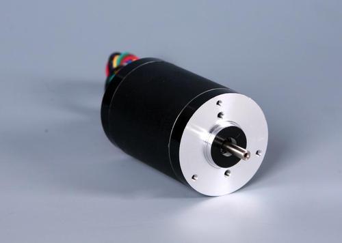 無刷直流電動機優(yōu)勢為何大于缺點？